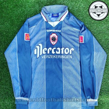 Royal Antwerp Football Club Away football shirt 1995 - 1996