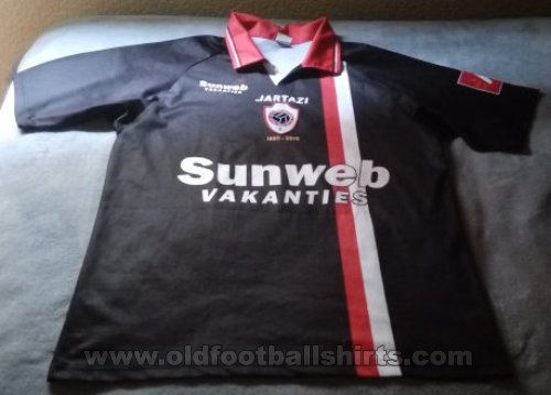 Royal Antwerp Football Club Away football shirt 2010 - 2011
