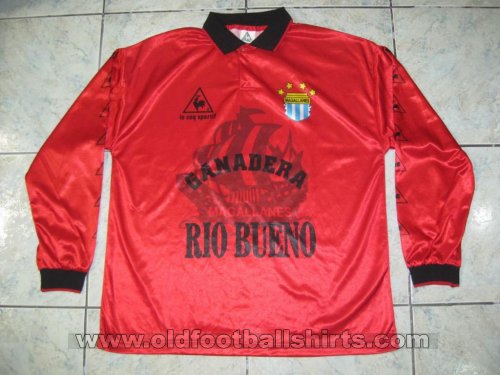 CD Magallanes Away football shirt 1999