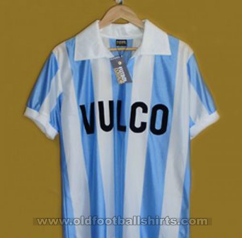 CD Magallanes Retro Replicas football shirt 1981 - 1982