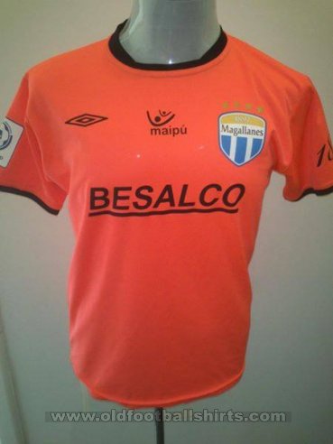 CD Magallanes Goalkeeper football shirt 2012