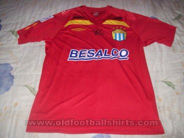 CD Magallanes Goalkeeper football shirt 2011