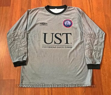 CD Magallanes Goalkeeper football shirt 2003