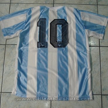 CD Magallanes Home football shirt 1989 - 1990