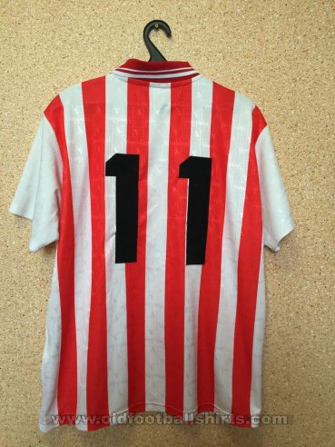 Nea Salamina Home football shirt (unknown year)