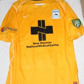 Goalkeeper football shirt 2013