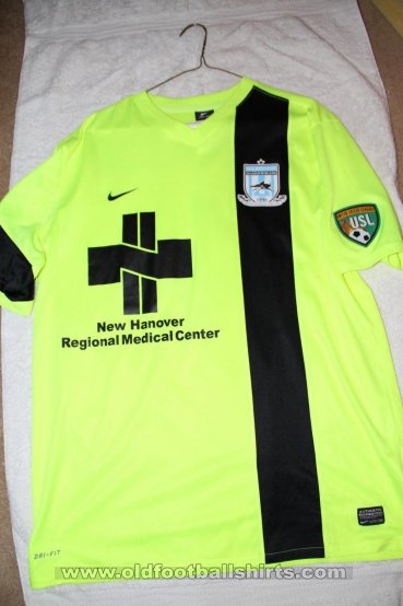 Wilmington Hammerheads Away football shirt 2013