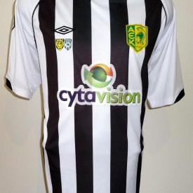 AEK Larnaca Home football shirt 2013 - 2014 sponsored by Cytavision