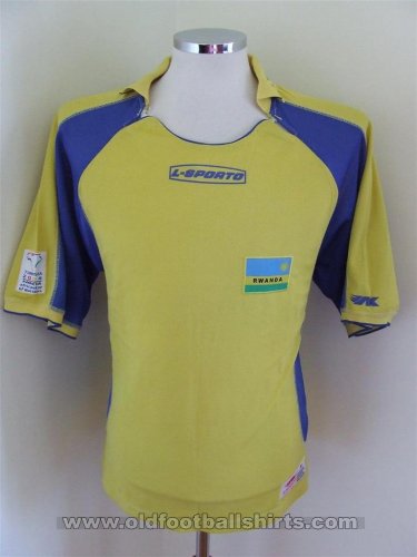 Rwanda Home football shirt 2004