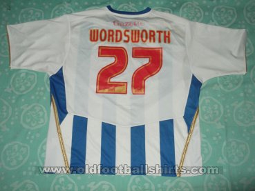 Colchester United Home football shirt 2009 - 2010