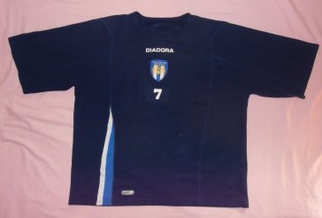 Colchester United Training/Leisure football shirt 2006 - 2008