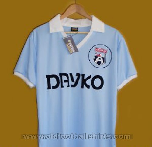San Marcos de Arica Retro Replicas football shirt 1981 - 1982