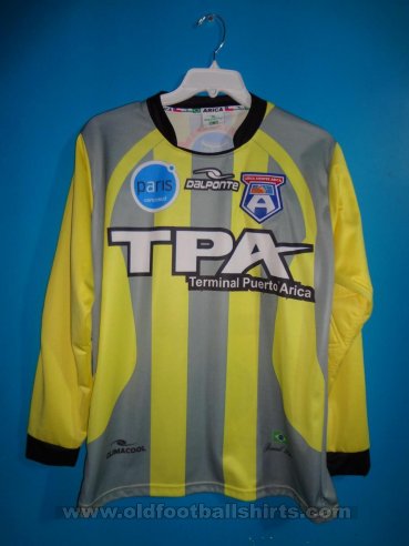 San Marcos de Arica Goalkeeper football shirt 2012