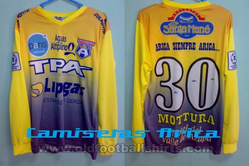 San Marcos de Arica Goalkeeper football shirt 2013