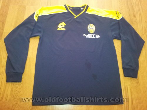 Hellas Verona F.C. Home football shirt 2003 - 2004