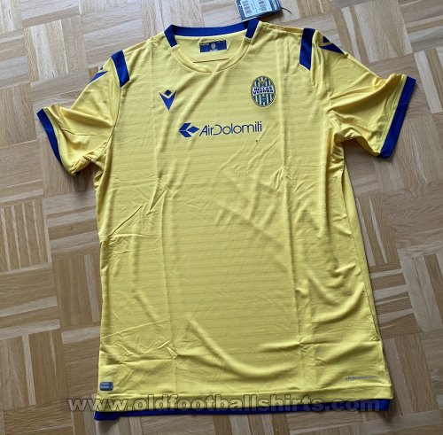 Hellas Verona F.C. Away football shirt 2018 - 2019