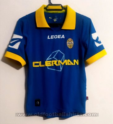 Hellas Verona F.C. Home football shirt 2005 - 2006