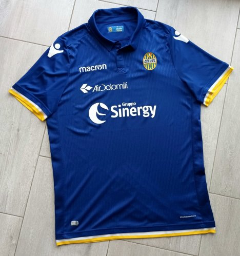 Hellas Verona F.C. Home football shirt 2018 - 2019