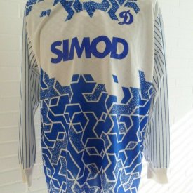 Dinamo Minsk Home football shirt 1993 sponsored by Simod