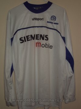 Dinamo Minsk Home football shirt 2004 - 2005