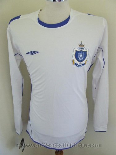 Dnepr Away football shirt (unknown year)
