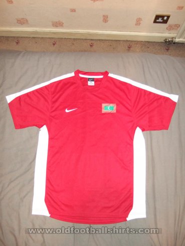 Maldives Home football shirt 2010 - 2011