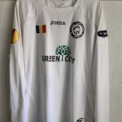 Home baju bolasepak 2009 - 2010