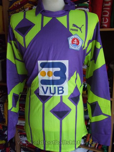 SK Slovan Bratislava Goalkeeper football shirt (unknown year)