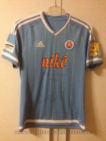 SK Slovan Bratislava Home football shirt 2015 - 2016