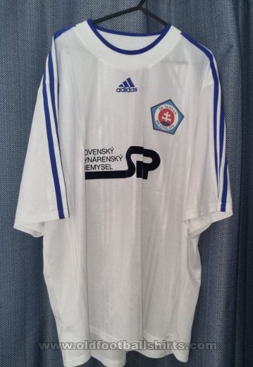 SK Slovan Bratislava Away football shirt 2000 - 2001