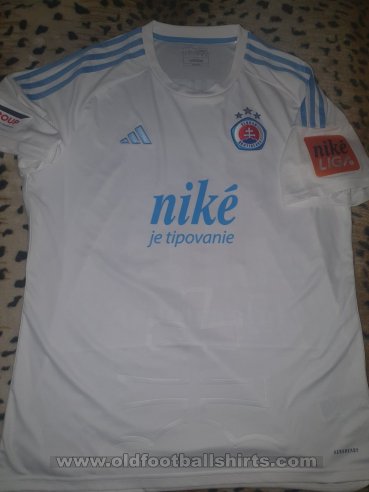 SK Slovan Bratislava Third football shirt 2023 - 2024