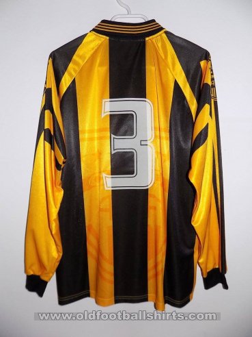 Arturo Fernandez Vial Home football shirt 1999 - 2000