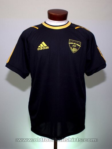 Arturo Fernandez Vial Away football shirt 2002 - 2003