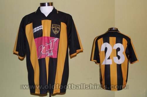 Arturo Fernandez Vial Home football shirt 2001
