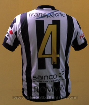 Arturo Fernandez Vial Away football shirt 2012