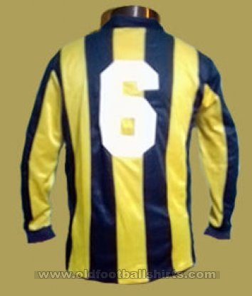 Arturo Fernandez Vial Home football shirt 1991