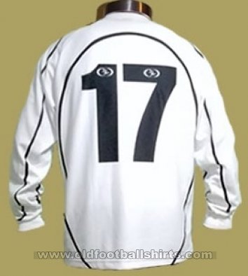 Arturo Fernandez Vial Away football shirt 2005