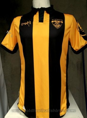 Arturo Fernandez Vial Home football shirt 2017
