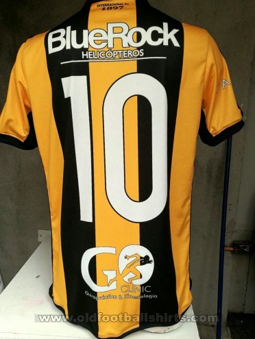 Arturo Fernandez Vial Home football shirt 2017