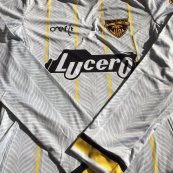 Goalkeeper football shirt 2017