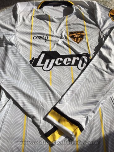 Arturo Fernandez Vial Goalkeeper football shirt 2017