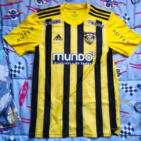Arturo Fernandez Vial Home football shirt 2022 - 2023 sponsored by Mundo