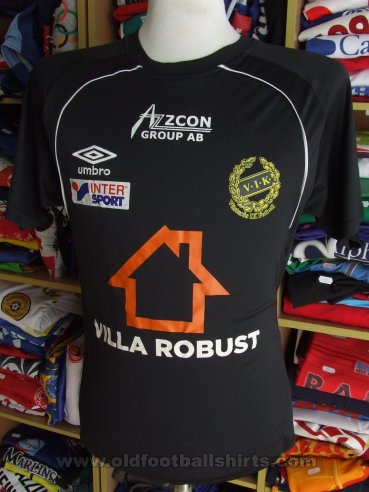 Vasteras IK Goalkeeper football shirt (unknown year)