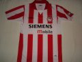 Olympiacos Home football shirt 2004 - 2005
