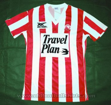 Olympiacos Home football shirt 1984 - 1985