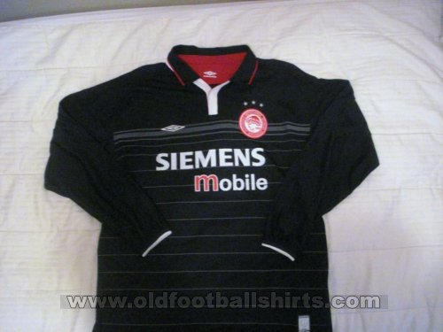 Olympiacos Third football shirt 2003 - 2004