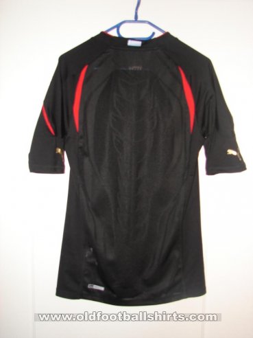 Olympiacos Away football shirt 2010 - 2011