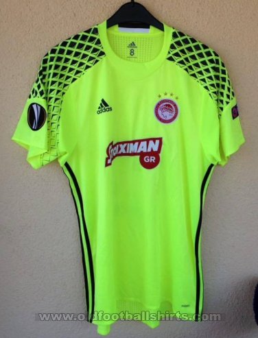 Olympiacos Goalkeeper football shirt 2016 - 2017