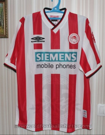 Olympiacos Home football shirt 2000 - 2001