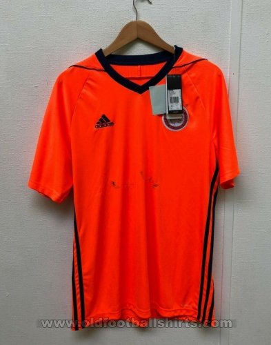 Olympiacos Away football shirt 2017 - 2018